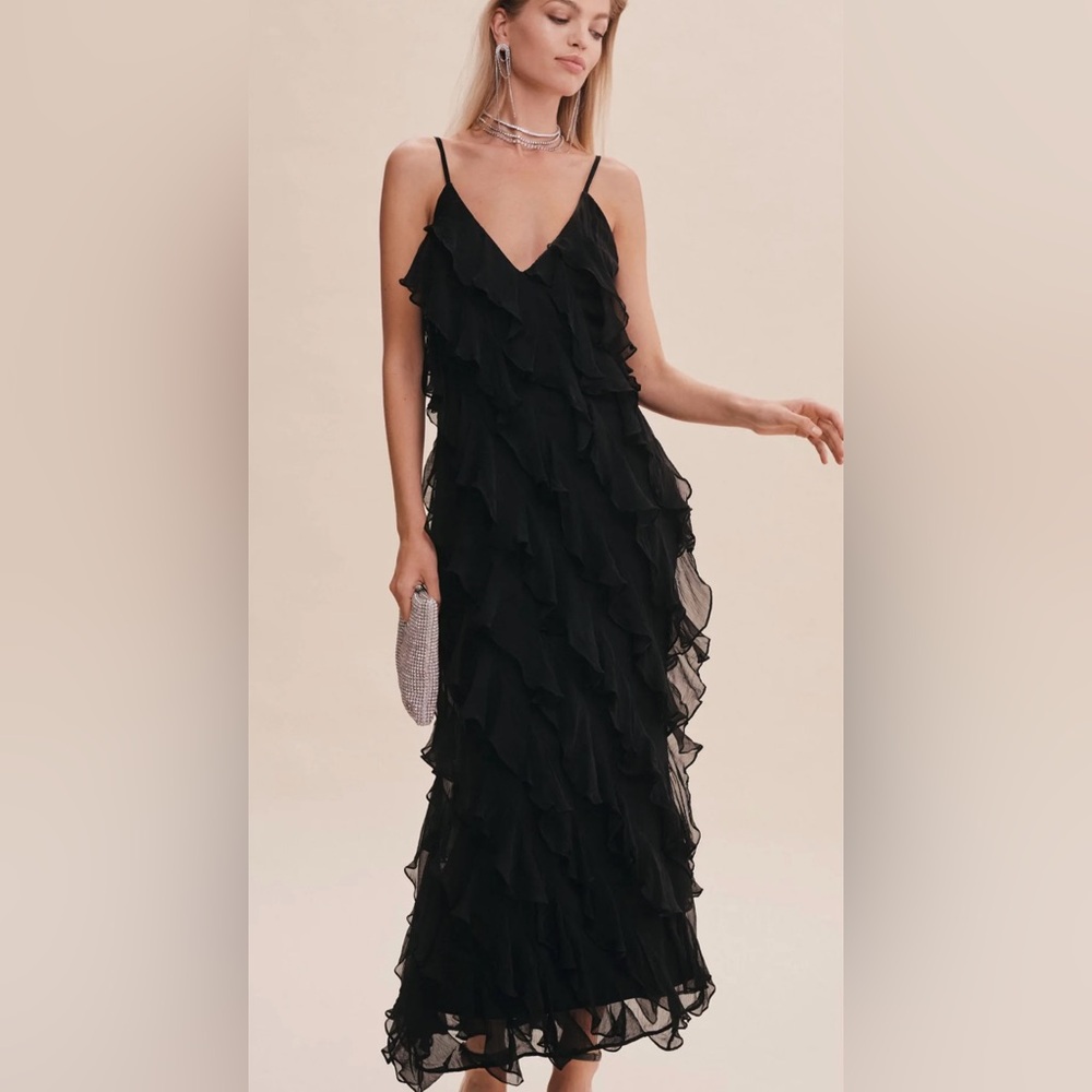 Anthropologie-BHLDN Jia Bias-Cut Ruffled V-Neck Gown